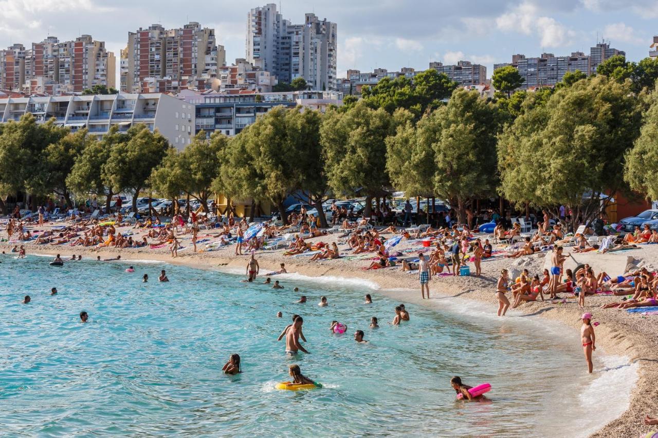 Rooms With A Parking Space Split - 17766 Εξωτερικό φωτογραφία